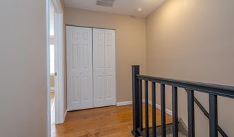 255 Garth Ct, Old Bridge, NJ 08857