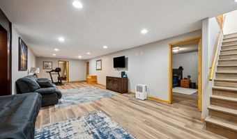 1938 8th Ave, Belle Fourche, SD 57717