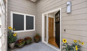 3647 Roundtree Ct, Boulder, CO 80304