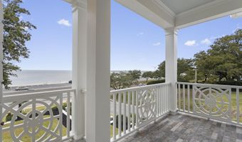 1016 Beach Blvd, Biloxi, MS 39530