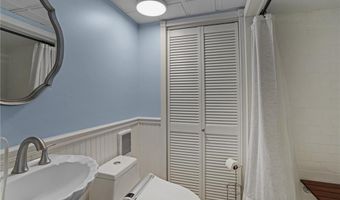 1122 Point Judith Rd, Narragansett, RI 02882