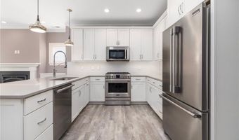 23 MIDDLEBERRY Ln, East Greenwich, RI 02818