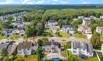 12 Tradewinds Ave, Barnegat, NJ 08005