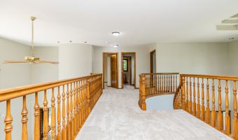 771 E Hickory Ave, Addison, IL 60101