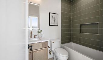 2001 N GEORGE MASON Dr, Arlington, VA 22207