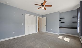 54 Trillium Trl, Bangor, ME 04401