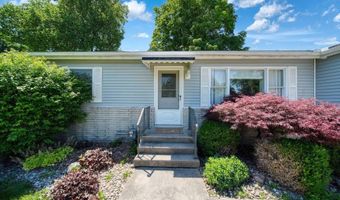 2978 Lee Marie Dr, Adrian, MI 49221