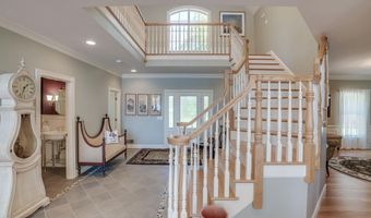 11 Clark Island Rd, Amherst, NH 03031