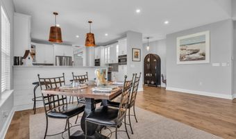 61 MILKY WAY Dr, Barnegat, NJ 08005