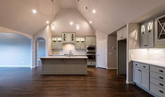 8517 Maple Creek Rd, Arcadia, OK 73007