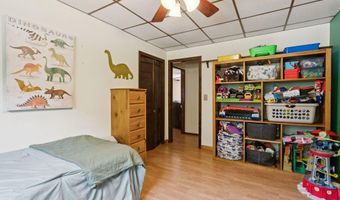 32 S V Ln, Augusta, ME 04330