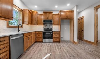 304 N Mulberry St, Adrian, MO 64720