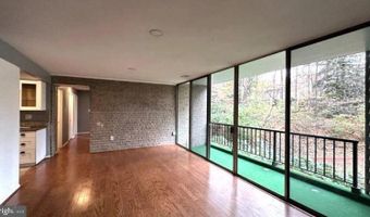 7753 PATRIOT Dr 21, Annandale, VA 22003
