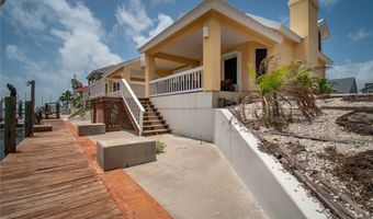 129 Sea Breeze Dr, Aransas Pass, TX 78336