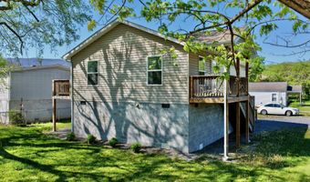 127 Calhoun St, Alderson, WV 24910