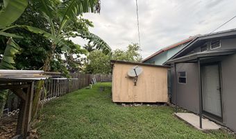 208 NW Avenue H Pl, Belle Glade, FL 33430