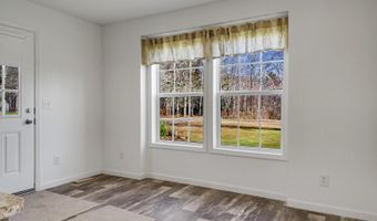 333 Smithfield, Belgrade, ME 04917