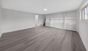 9902 CARNEGIE Ter, Bethesda, MD 20817