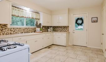 910 Mulberry Salem Rd, Benton, AR 72019