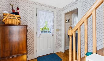 73 Eastern Ave, Augusta, ME 04330