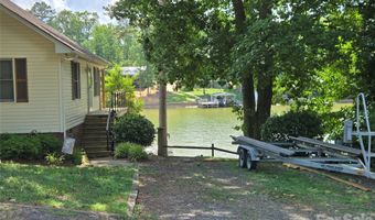 Pinehaven Drive 289, Badin Lake, NC 28127