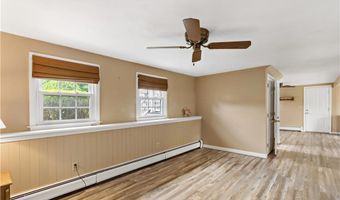 28 Eveready Ave, Bristol, RI 02809