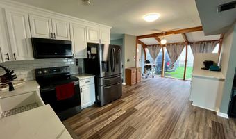 87 VILLAGE Dr, Barnegat, NJ 08005