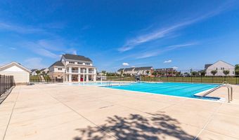 42145 PIEBALD Sq, Aldie, VA 20105
