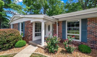 345 Norwood Cir, Ballwin, MO 63011
