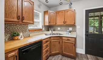 3504 Omega St, Alton, IL 62002