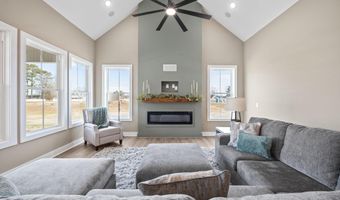 4068 Regina Ln, Ayden, NC 28513