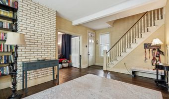 43 E HENRY St, Palmyra, NJ 08065
