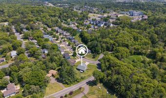2544 Avery Ln, Altoona, WI 54720
