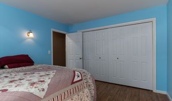 10 Spruce Ln, Barre, VT 05641