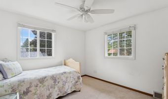844 E SUNSET Ave, Appleton, WI 54911