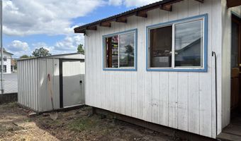 1118 B And B1 St, Springfield, OR 97477