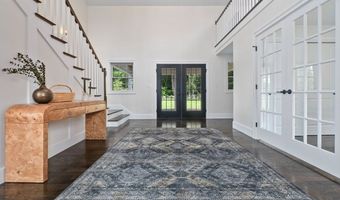 6 Robandy Rd, Andover, MA 01810