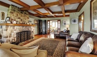 565 Wendt Dr, Angola, NY 14006