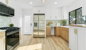3521 60th St W, Los Angeles, CA 90043