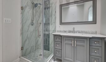 5919 SAINT GILES Way, Alexandria, VA 22315