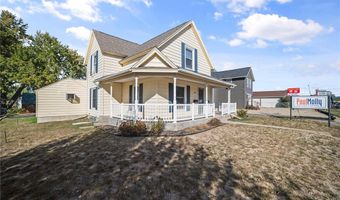 448 7th Ave, Marion, IA 52302