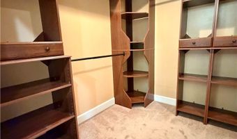 126 Saint Andrews Dr, Horseheads, NY 14845