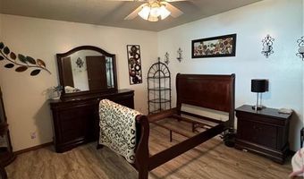 618 State Line Rd, Arkoma, OK 74901
