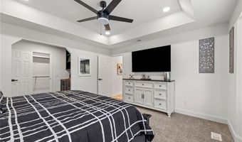 5 Dunvegan Ln, Bella Vista, AR 72715