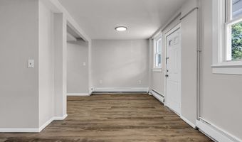 1320 3rd Ave Rear Apt 2, Asbury Park, NJ 07712