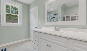 110 Dean St, Belton, SC 29627