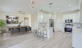 5424 HAMMOCK VIEW Ln, Apollo Beach, FL 33572