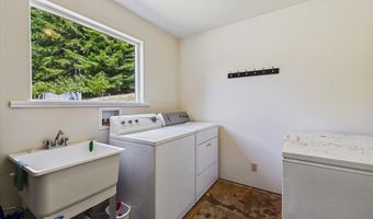 10730 W End Rd, Arcata, CA 95521