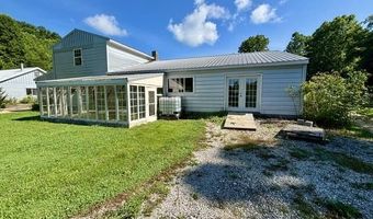 305 Pond Lick Rd, Annville, KY 40402