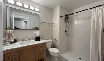 1702 Hill St, Ann Arbor, MI 48104